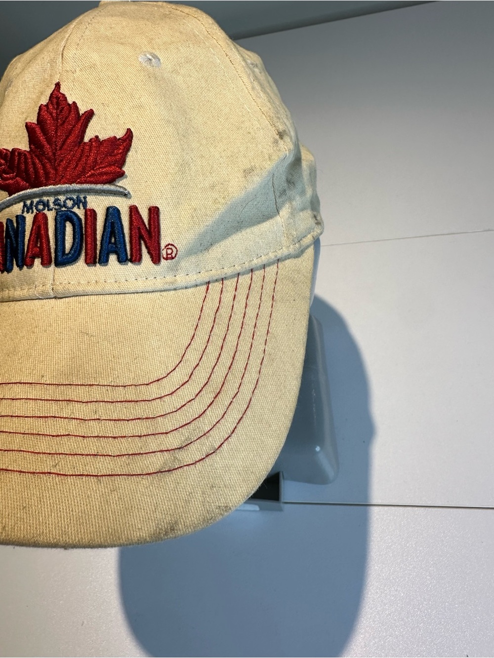 MLB Black Baseball Cap with Embroidered Logo - Picture 3 of 9